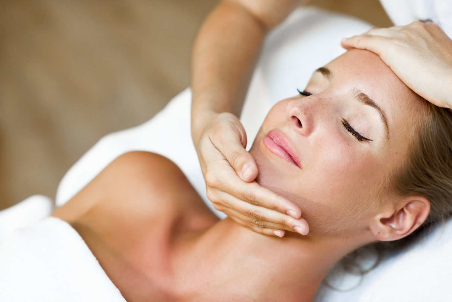 Facial Drainage Massage